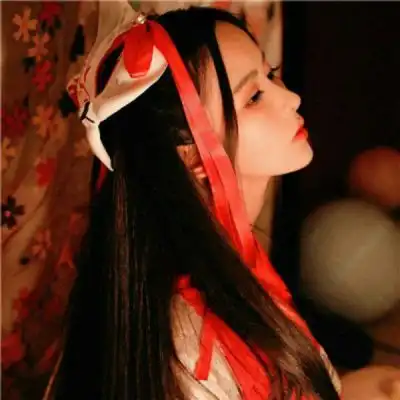 其实我也很介意只是笑着说没关qq女生头像我要个性网