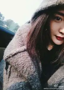 唐嫣晒自拍红唇抢镜盘点杨幂范冰冰等女星红唇妆