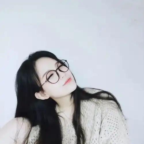 时髦的人都在装近视