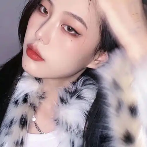 高质量女头文案没有人突然不爱你,只是你突然知道而已