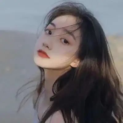 真人女生头像温柔的好天气总是和你一样,让人止不住心动