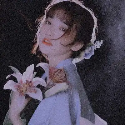 落入人间的女头你照亮我的生命