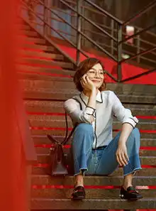 衬衫控来袭,和马甲线女神袁姗姗学习如何玩转衬衫搭配