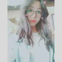 求16.7岁的女孩照片,最好是同一个人的,数量越多越好