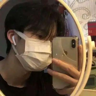 真人男头论怎么才能天天和不同的帅哥聊天
