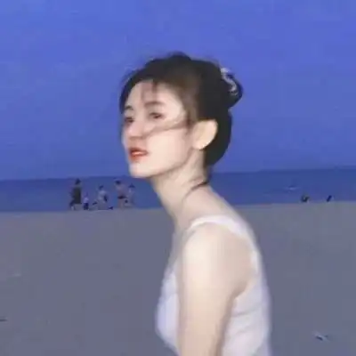 2021超级有气质的女生优雅头像总不能还没努力就向生活妥协吧
