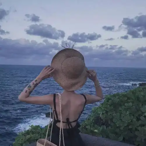 头像壁纸一日不见,如隔三秋