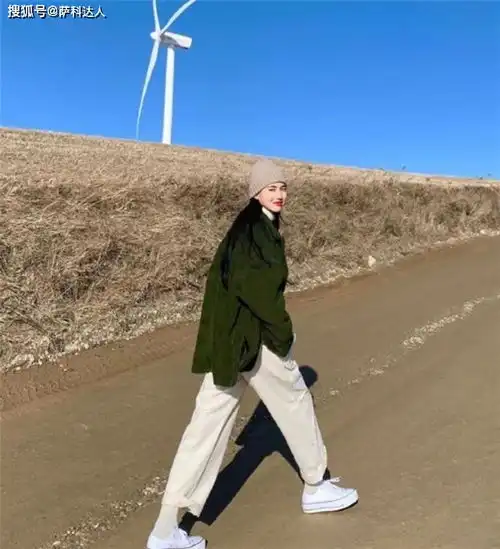 打底裤已经过时了今年正流行这4种裤子,不论胖瘦都能穿