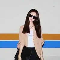 墨镜控女头像
