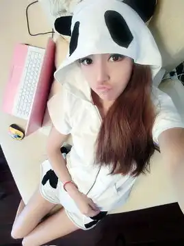 去泰国时候一直在用,没怎么晒黑,效果还不错,今天拿出来继续用