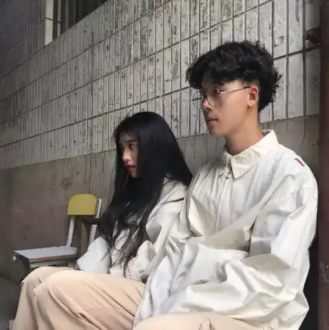 女生在成为渣女之前,这3种前兆会很明显,遇到就趁早分手吧
