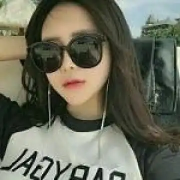 戴墨镜超拽时尚的女生头像精选大全行动是治愈恐惧的良药