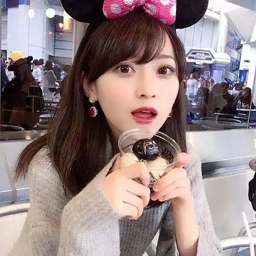 被封全世界最美女医生,日本超美女医科生激似佐佐木希