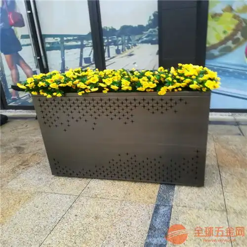 供应酒店花盆摆件不锈钢创意花盆加工定制厂家会所镀色花盆