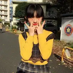 5岁开始学钢琴,14岁成为时尚博主,网红女孩mappy的女明星之路