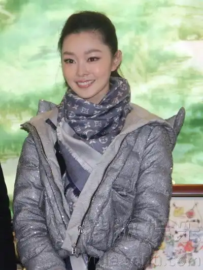 山楂树女孩宋轶回家乡致力环保出任节水大使