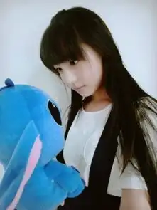 跪求一男两女qq情侣姐妹头像急用