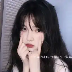 女生温暖小清新的高级感妆容头像