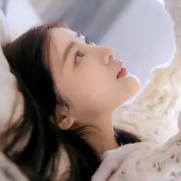 最新小清新女头素颜好看的女生头像