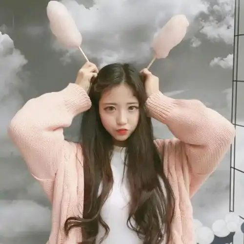2019下载最多qq头像图片女生