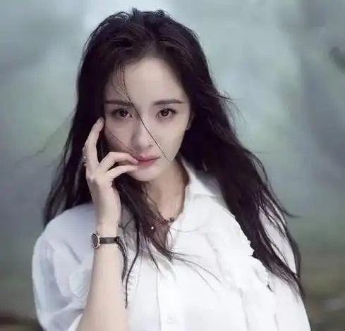 与刘恺威离婚,和魏大勋传绯闻,杨幂的爱情观让人风中凌乱