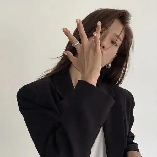 特别有脾气的女生文案