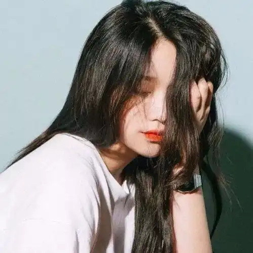 女生想分手了,微信上不会拉黑,不会删除,但会有这三个信号