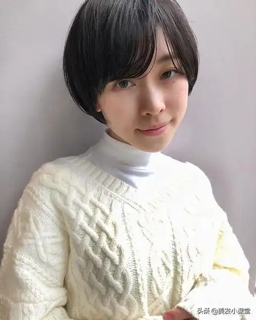 三十岁以后的女性,剪这样的短发不打理也好看
