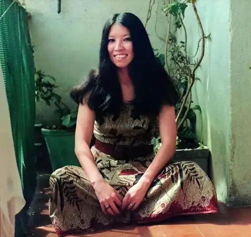 荷西去世12年,三毛为何选择自杀17年后遗书公布才明白她的绝望