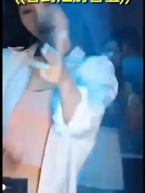 看到了妞害羞搞笑每天一笑烦恼忘掉