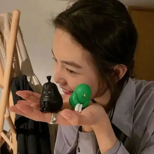 美女头像,这年头谁不爱美女呢发圈人气暴涨的沙雕文案