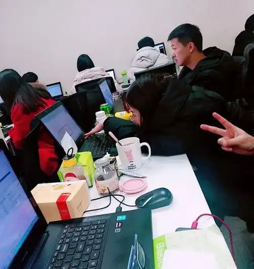当女程序员遇到了问题......太真实了