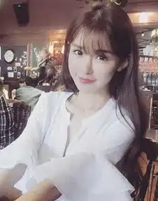 长脸适合什么刘海长脸女生适合的刘海发型