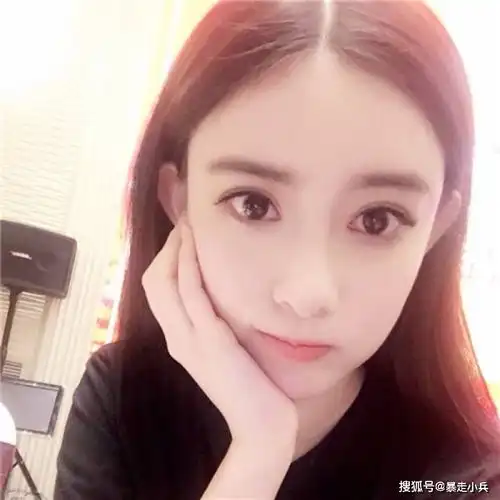 搞笑段子由于家里条件不好,女朋友父母一直看不起我
