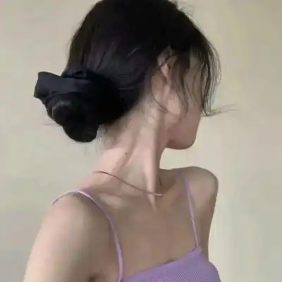 精致干净头像你与明月清风一样都是小宝藏