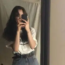 最新贴吧头像个性女生手机控2018暗恋是最省钱的恋爱