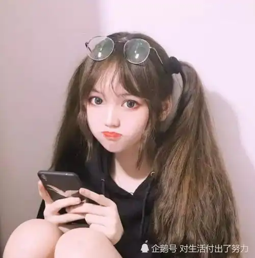 女生这样子骂你,那就是向你表白啊,不要怂了赶紧追她