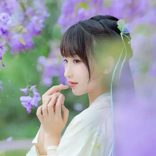 唯美意境古风女生头像自在飞花轻似梦无边丝雨细如愁