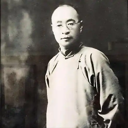 军阀张宗昌小妾生病,请来名医施今墨药方好开,药引难找
