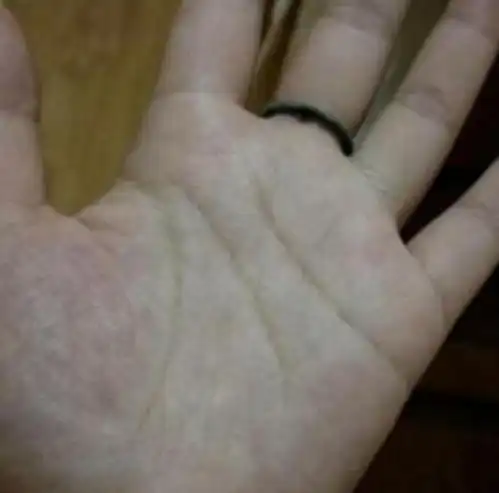 女人小指能决定一生运势好坏一看一个准,不信你就输了