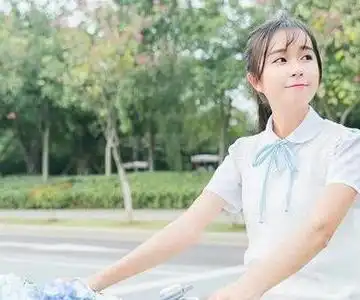 美貌与智慧并存,看着就想接近的星座女,注定是上天的宠儿