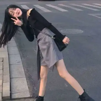 2021抖音天生丽质的高级感女生头像懂得很多之后依旧热爱生活