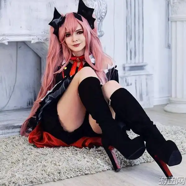 比海后湄拉还火辣身材丰满豪放的俄罗斯美女coser