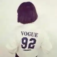 戴帽子女生头像超萌长发微信头像图片大全