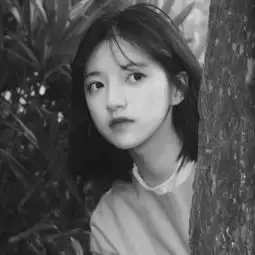 高冷有气质的女生黑白头像姐的心里不缺人
