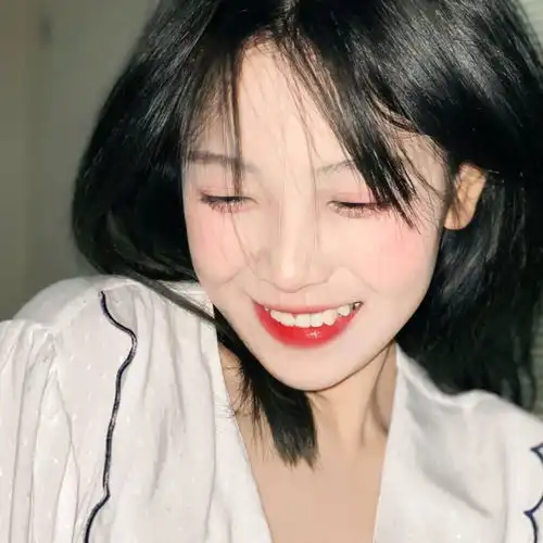 爱情这东西,女生头像