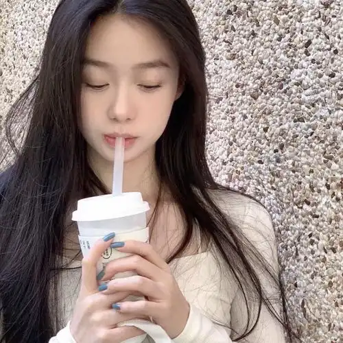 ins超级温柔女生头像