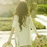 沙滩意境女生头像qq头像唯美意境女生