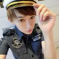 戴帽子戴眼镜男生头像微信头像图片大全
