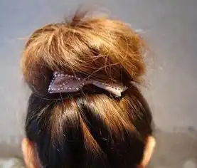 女神都在这样扎头发,难怪这么美赶紧学起来